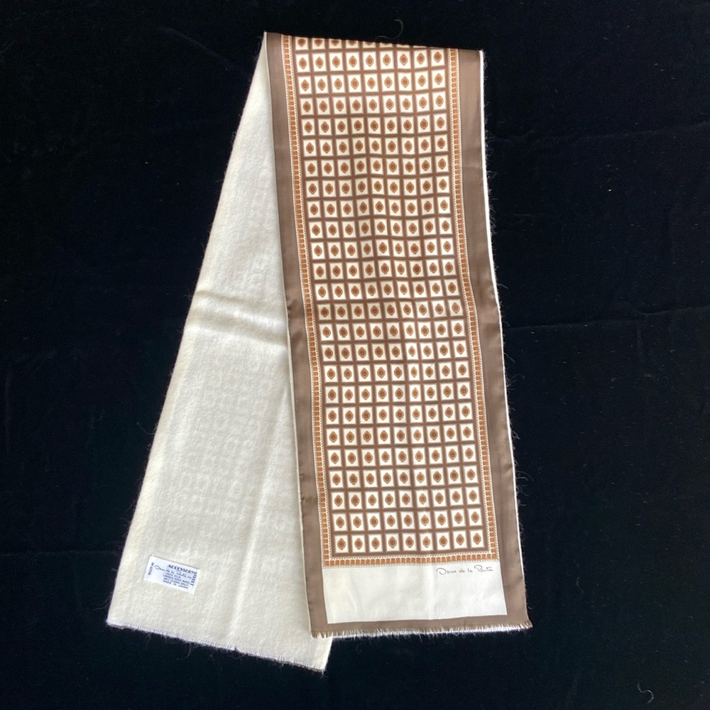Vintage Oscar de la Renta silk and wool scarf